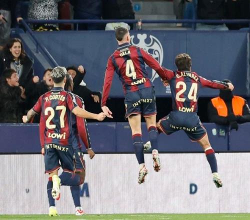 洛杉矶加州,启动美国移,民官员强化,澳门金沙赌场网址,澳门金沙赌场网址入口,澳门金沙赌场网址平台,澳门金沙赌场网址官方